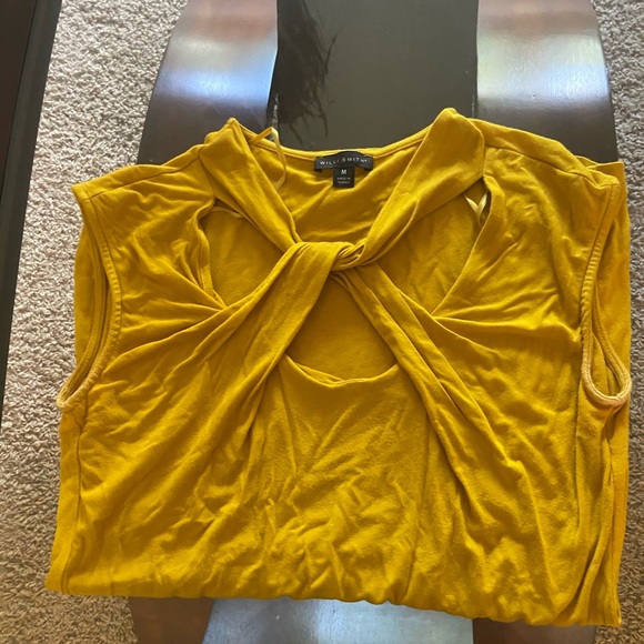 Women’s Twisted Top - Picture 6 of 6